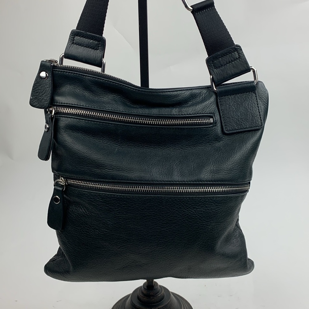 Margot Anthropologie Black Leather Triple Zip Compartment handbag Silver zip